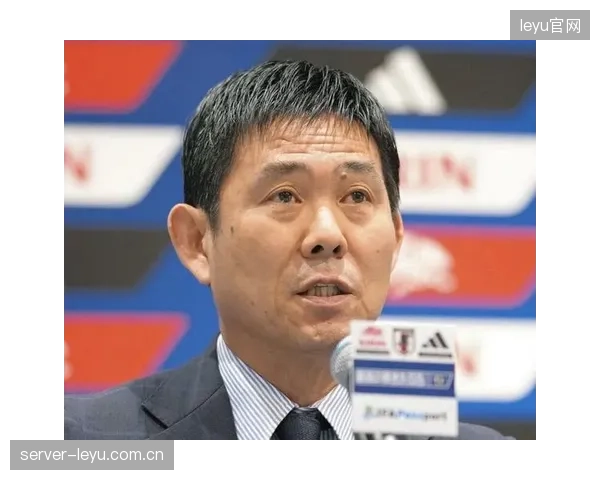 日本队延续高位压迫体系，森保一或利用久保建英的肋部穿插能力挑战德国队防守硬度。